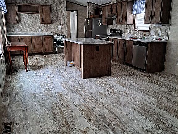5th image of 7013 Hawk Dr