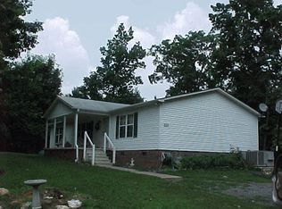 8121 New Hope Rd, Denton, NC 27239