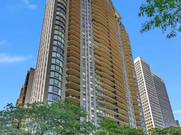 1040 N Lake Shore Dr APT 17B, Chicago, IL 60611