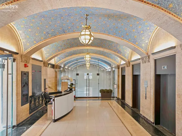 1 Hanson Place image 16 of 22