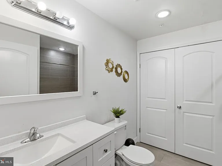 925 N Broad St #29-3F — Photo 8