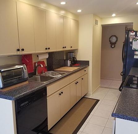 3rd image of 1400 Sheridan St APT 18J