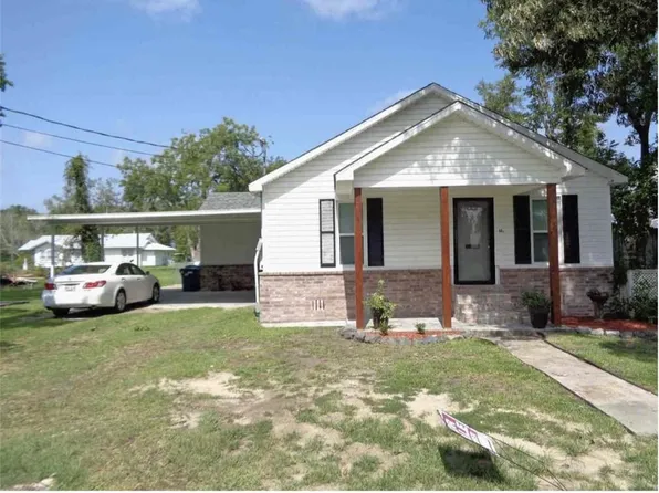 403 S Boone St, Dequincy, LA 70633
