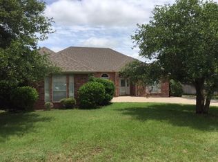 206 Granada Calle St, Granbury, TX 76049