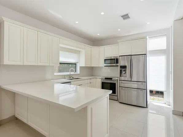 3795 Piedmont St, Hollywood, FL 33021