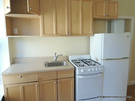 Rented by Bohemia Realty Group | media 21