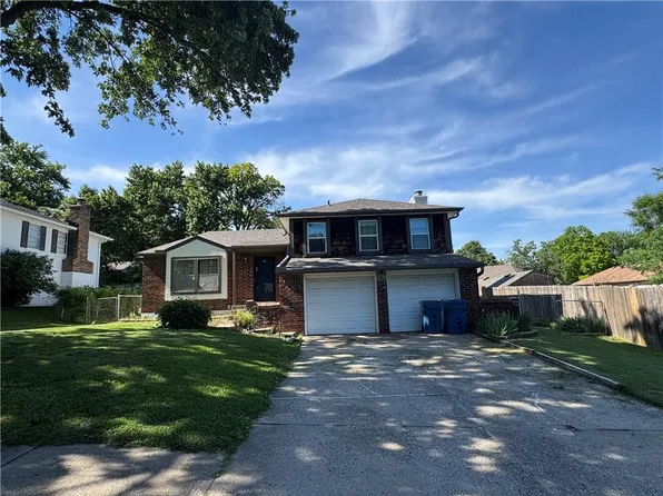 19808 E 17th Street Ct N, Independence, MO 64056