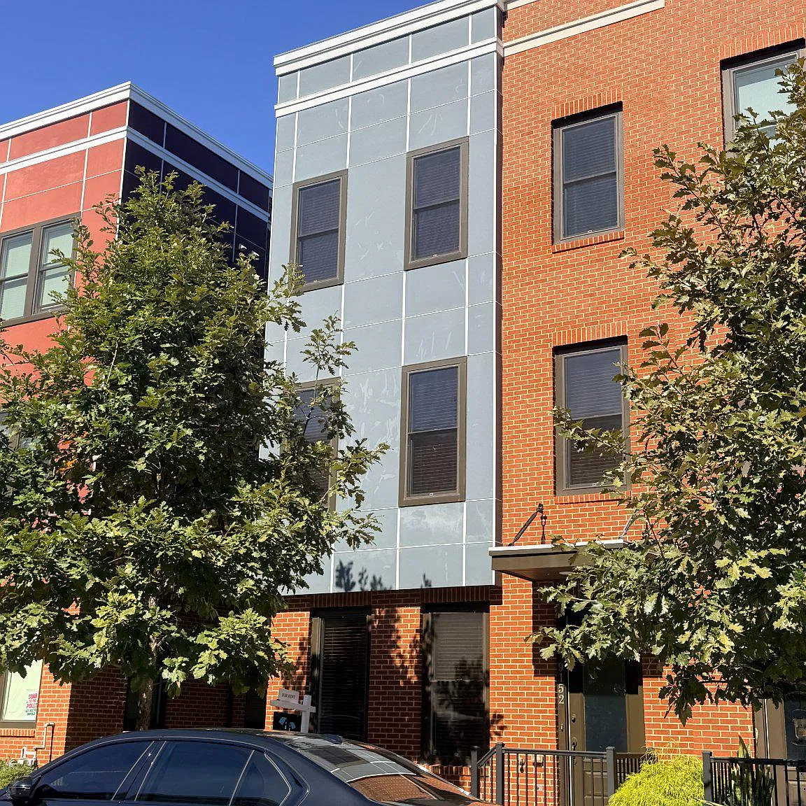 3 bed, 4.0 bath, 1826 sqft, $3,500 — Photo 2