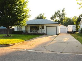 511 N Abilene Ave, Valley Center, KS 67147