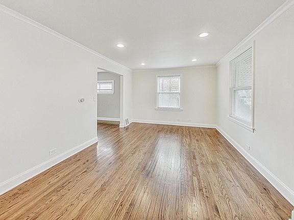 5th image of 1407 Bristol Ave