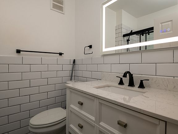 957 Randolph ST NW #D-5_07082022
