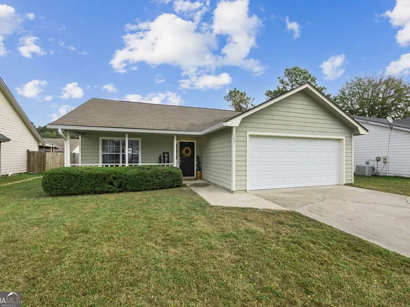 105 Pleasant Breeze Way, Kingsland, GA 31548
