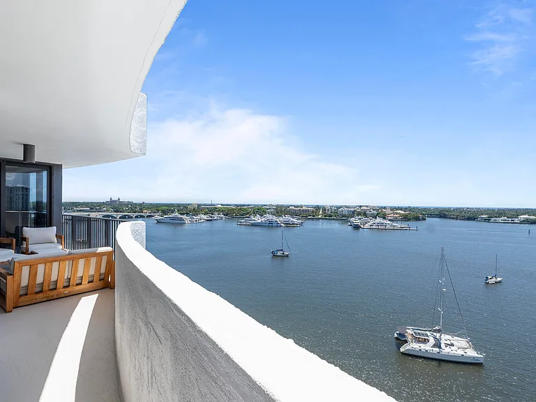 1200 S Flagler Dr #1102 — Photo 16