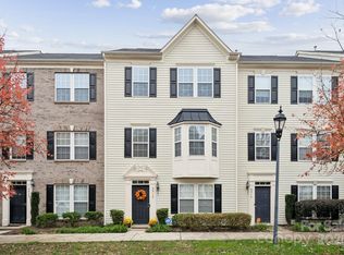 9913 Kings Parade Blvd, Charlotte, NC 28273