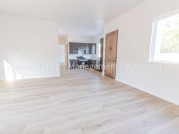 2nd image of 18003 Osborne St