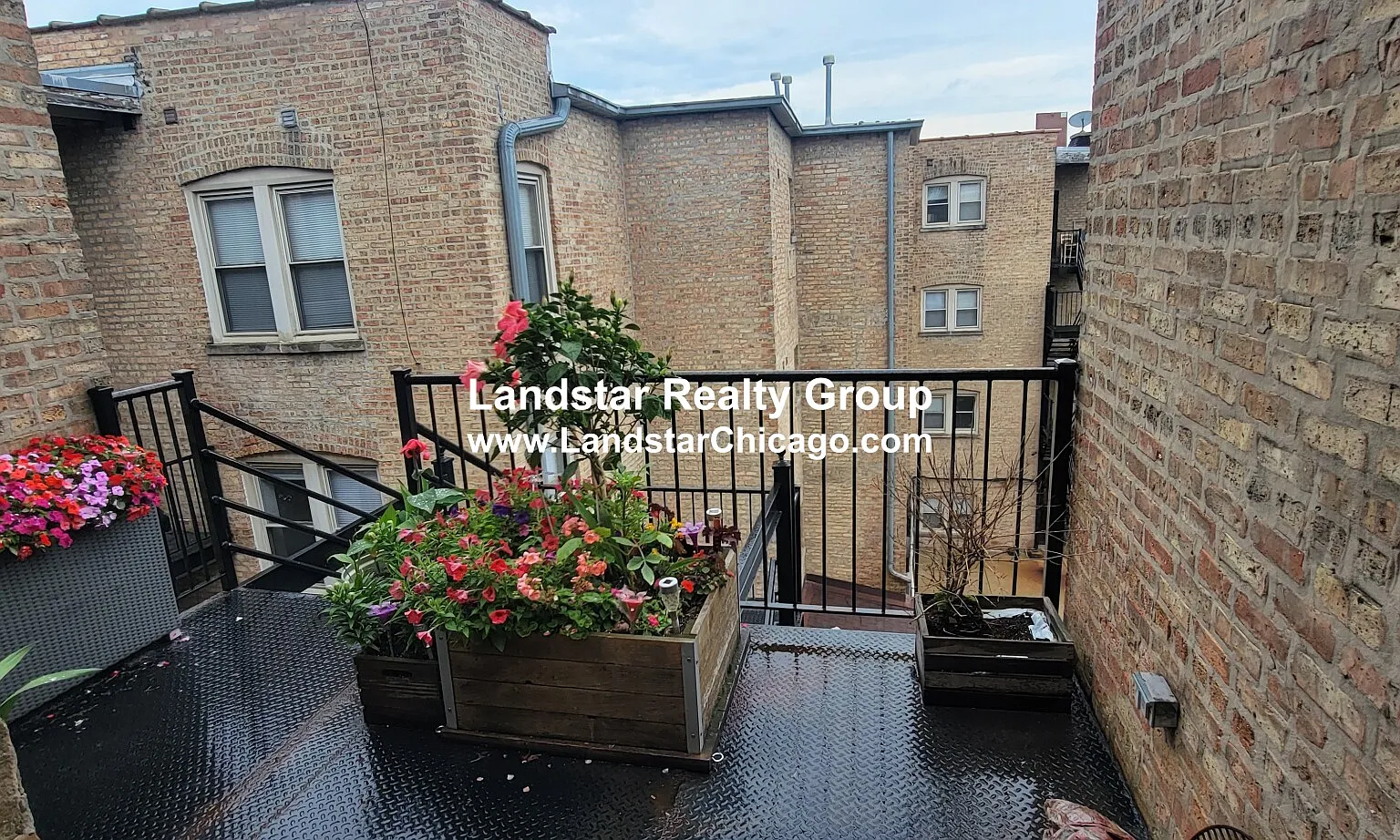 2 bed, 2.0 bath, $1,975 — Photo 4