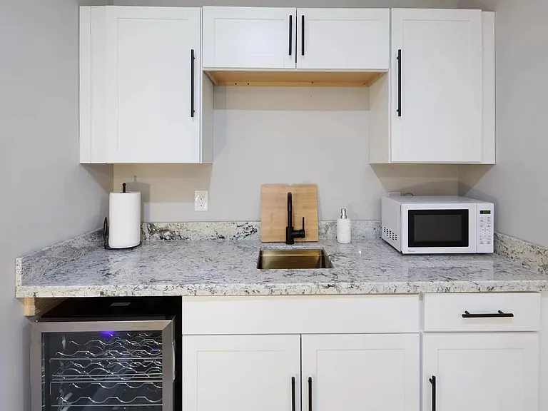 438 Friscoville Ave #1 — Photo 12