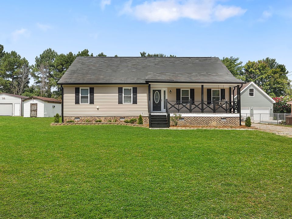 1st image of 111 Forest View Dr