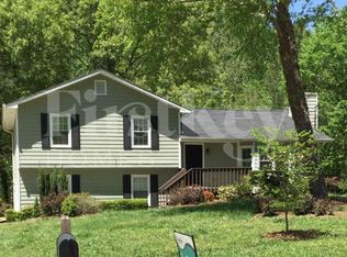 420 Freestone Dr, Newnan, GA 30265