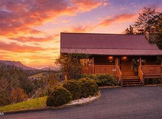 1543 Rainbow Ridge Way, Sevierville, TN 37862