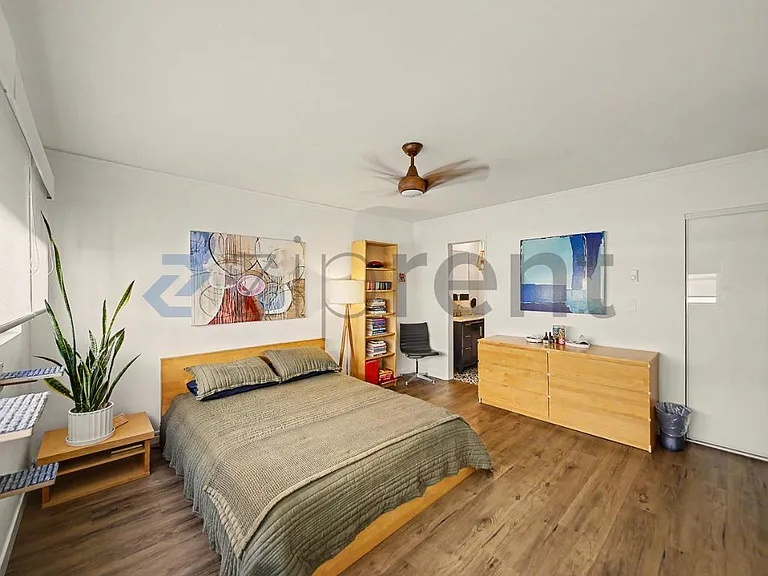1200 N Flores St #208 — Photo 12