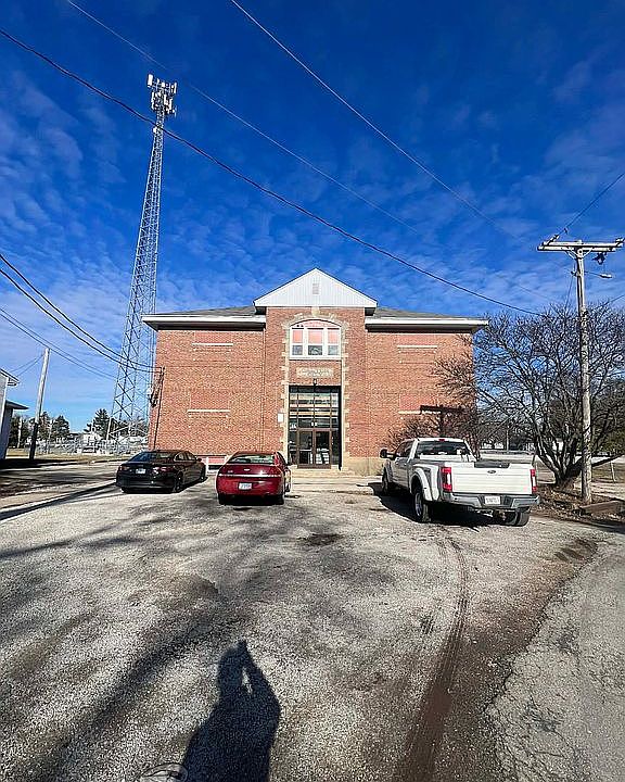 1st image of 425 N Church St