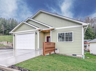608 Vine Maple Ln, Garibaldi, OR 97118