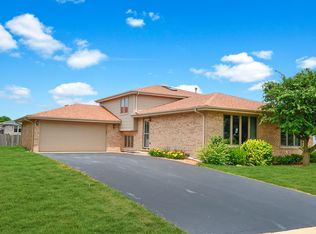 9248 170th St, Orland Hills, IL 60487