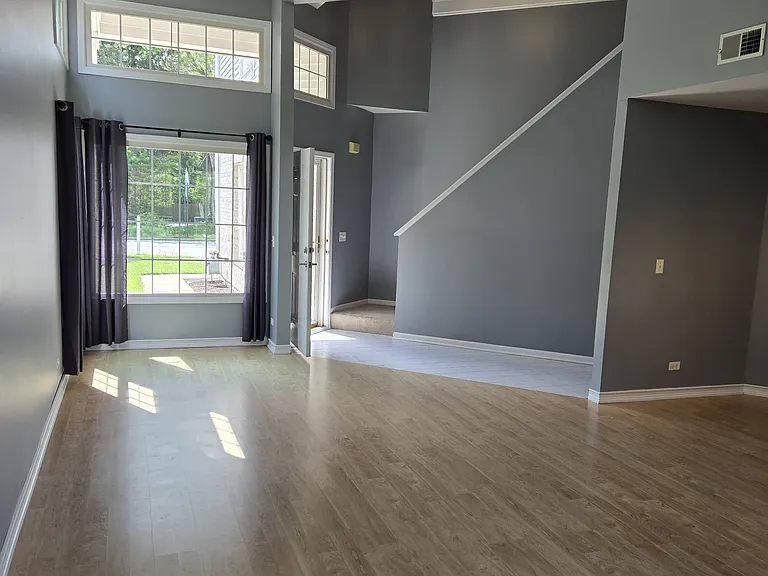 1012 Columbia St — Photo 5