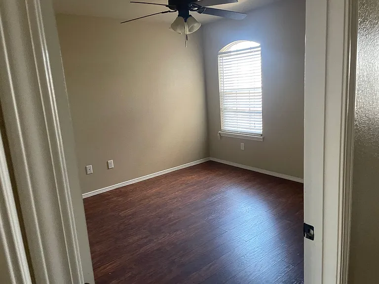 4406 S Aldredge St — Photo 5