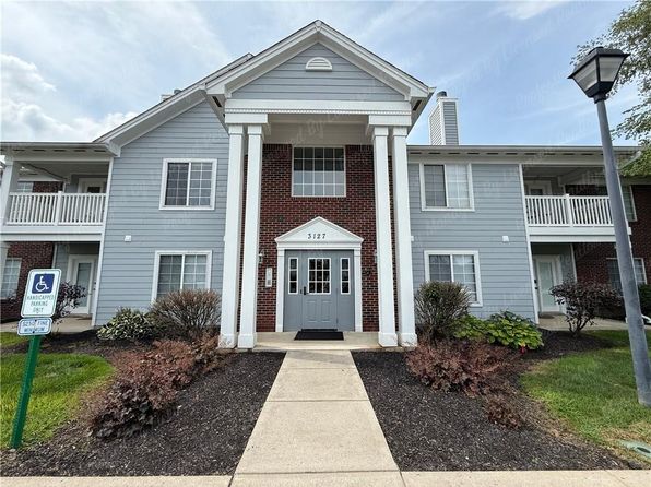 3127 Alexander Pl APT 205