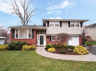 7 Malvern Dr, Summit, NJ 07901