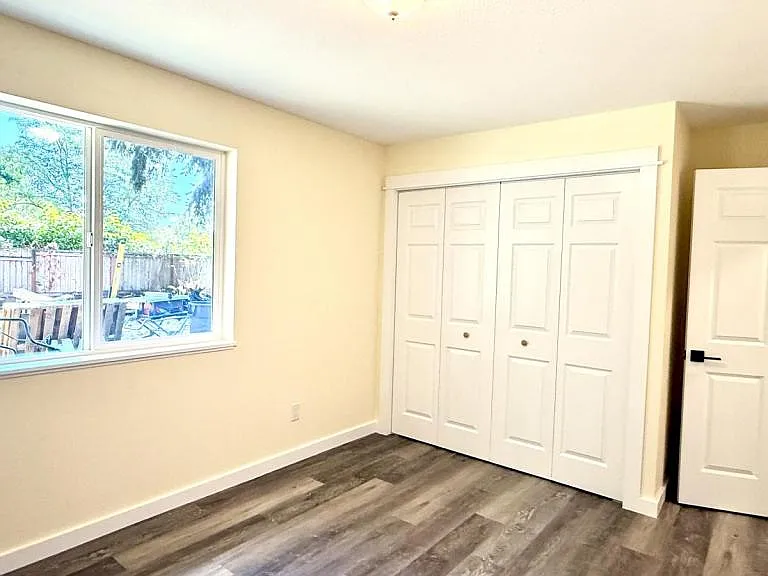 311 Alva Park Dr — Photo 6