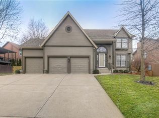 12213 S Widmer St, Olathe, KS 66062