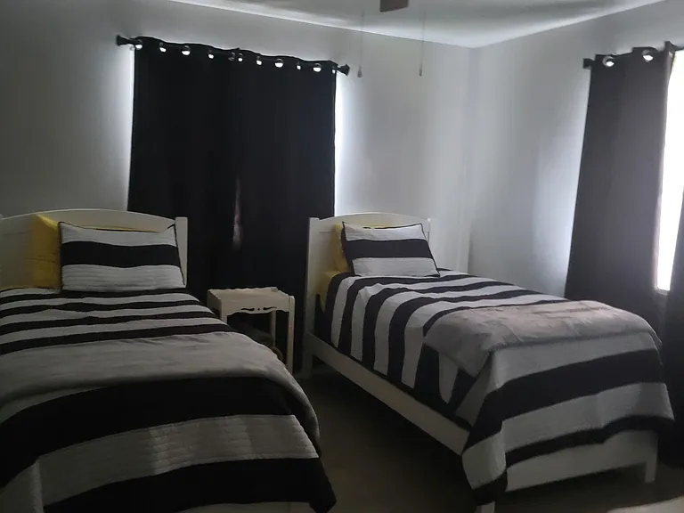 Twin bedroom