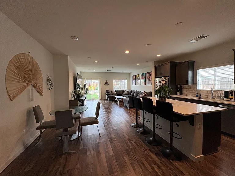 12422 Piano Dr — Photo 8