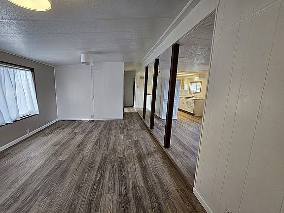 Living room, view from entry