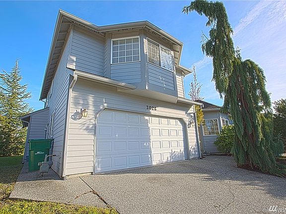 3rd image of 2028 S 15th St
