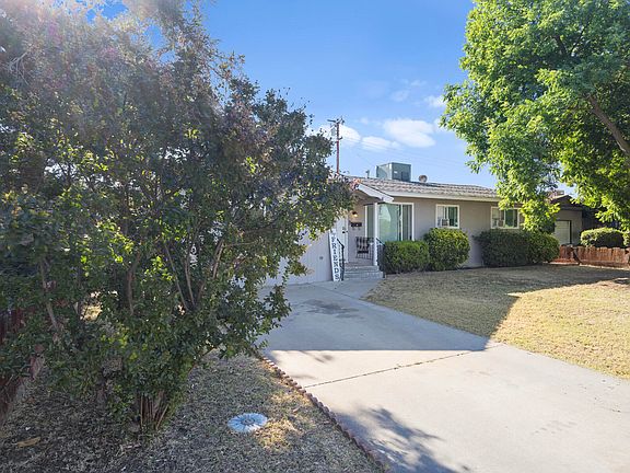 2nd image of 119 Bryant Court