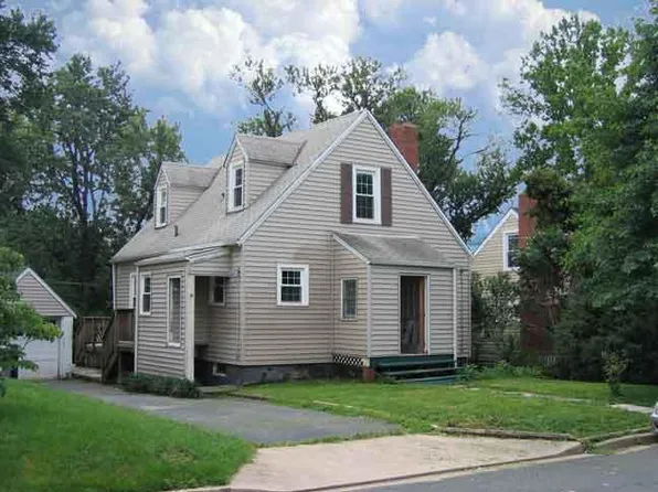 3224 12th St S, Arlington, VA 22204