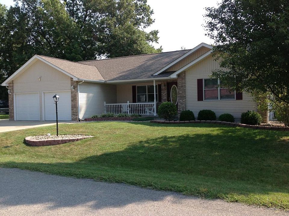 1st image of 1618 Meadowbrook Dr