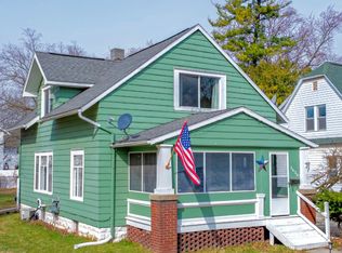 1034 S Fancher Ave, Mt Pleasant, MI 48858