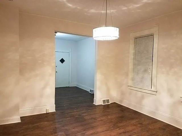 1862 W 48th St — Photo 12