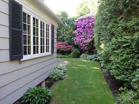 Private & Mature Landscaping