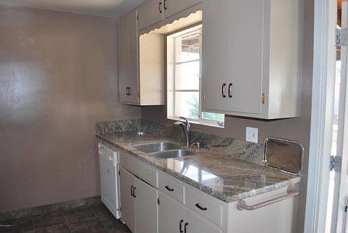 5th image of 6638 E Sheridan St