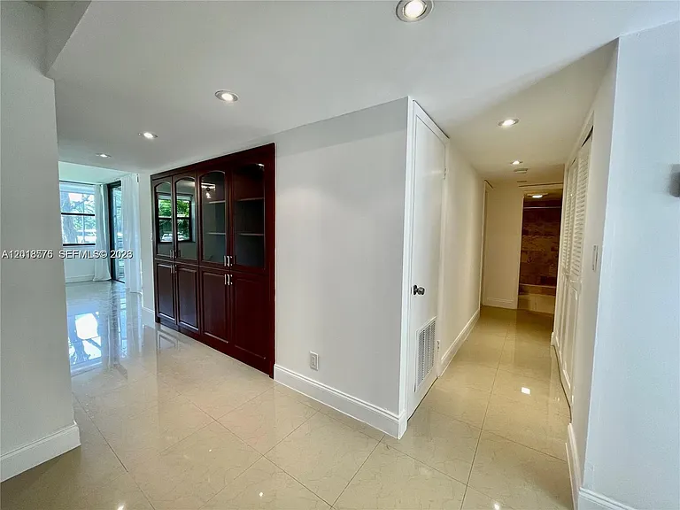 20441 NE 30th Ave #1229 — Photo 5