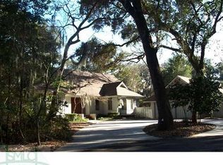 4 Mackay Ln, Savannah, GA 31411