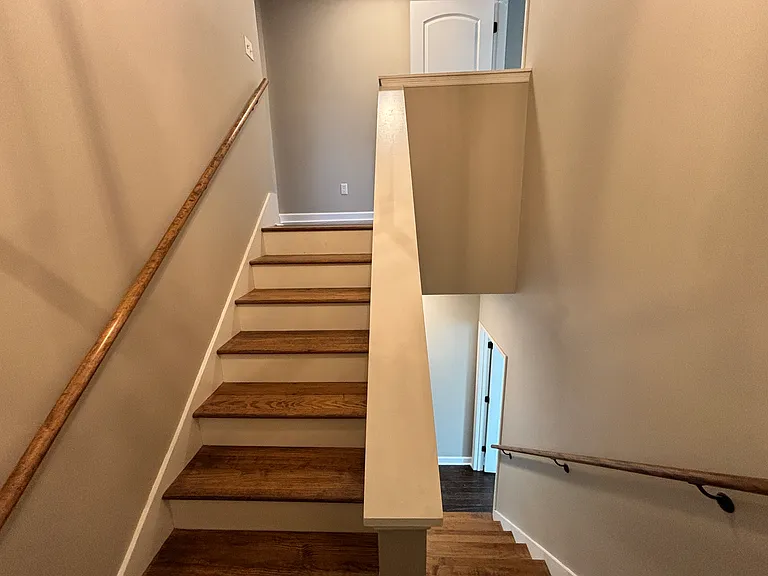 2253 Indiana Ave — Photo 42