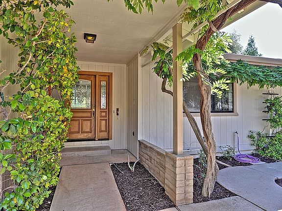 3rd image of 2729 Westville Trl