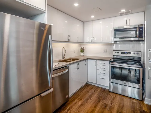 Applewood on the Park